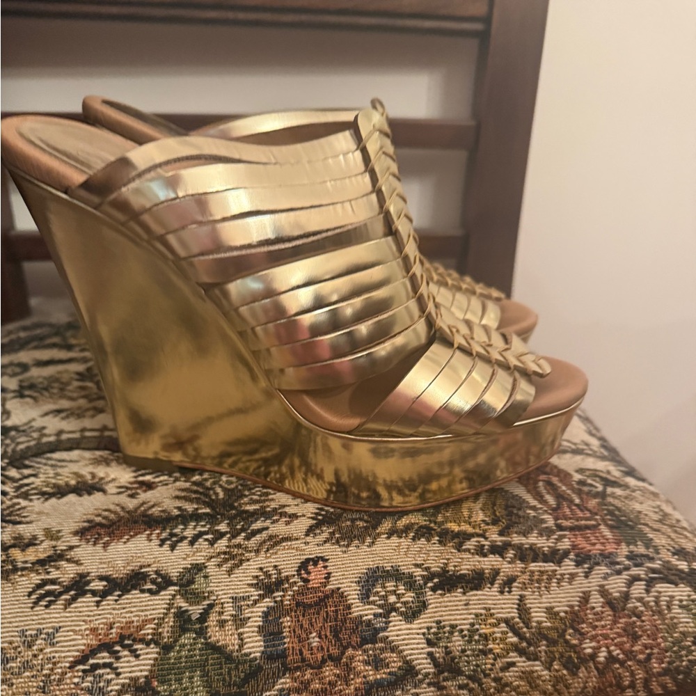 Coach Bristol Gold Mirror Metallic Wedge Sandals Size 7B - Picture 8 of 15